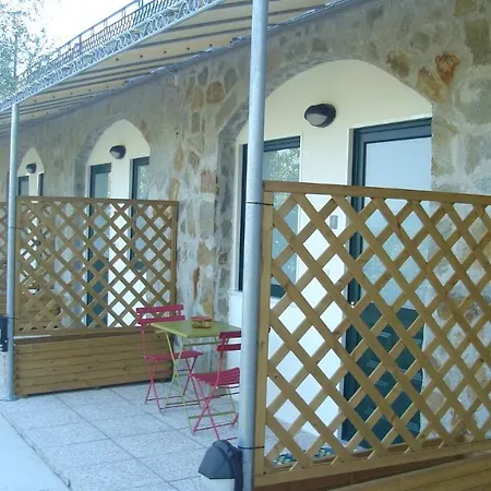 Πανσιόν Arabafenice